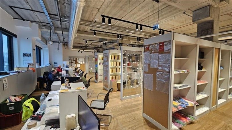 Salon sprzedaży NEOPAK w Wolicy — recepcja i doradztwo