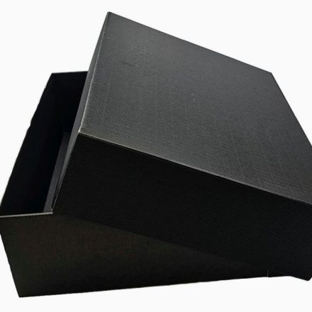 Pudełka kartonowe karbowane z wieczkiem czarne 350x300x90mm, 10 sztuk